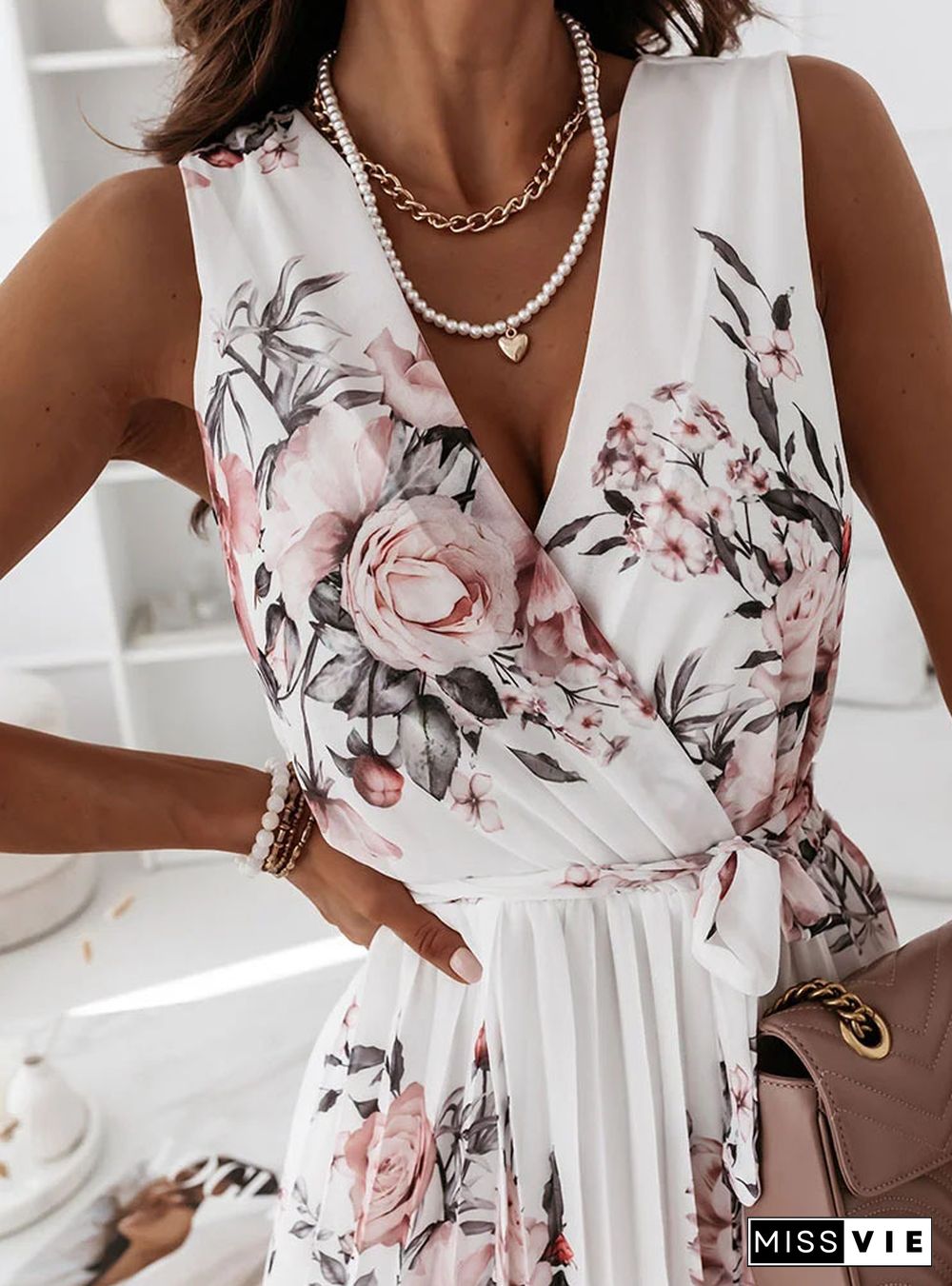 Lace-up Waist Pleated Floral Dress