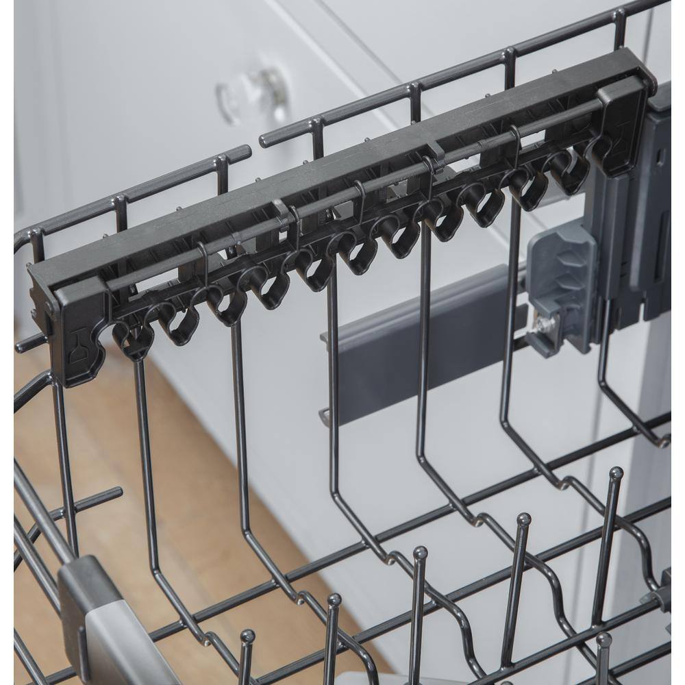 Cafe 24 in. Built-In Top Control Stainless Steel Dishwasher wStainless Steel Tub 3rd Rack 48 dBA CDT805P2NS1