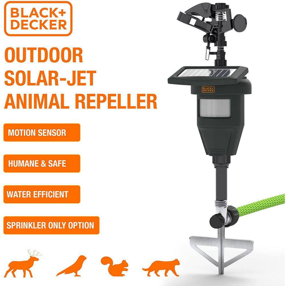 BLACK+DECKER Deer and Cat Repellent Outdoor Solar Powered Motion Activated Sprinkler Pest Deterrent CY- BDXPC803