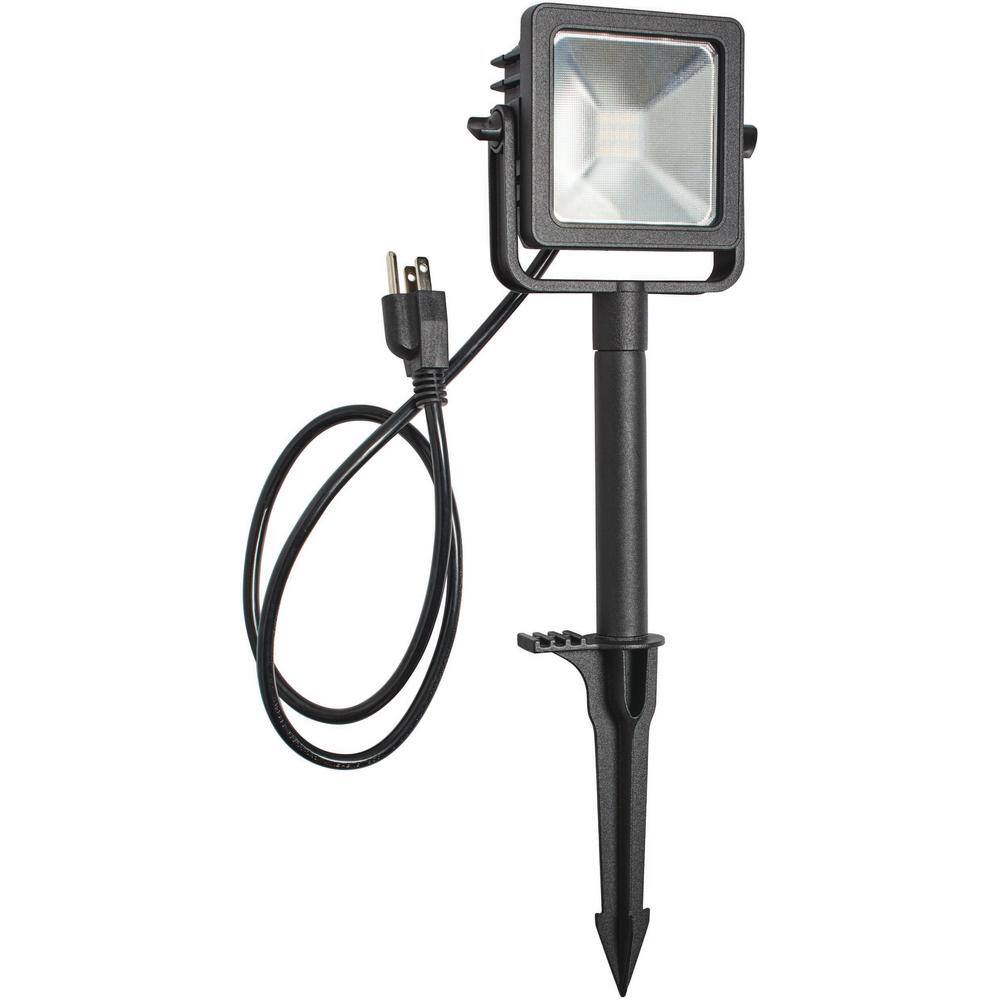 Hampton Bay Plug-In Black Outdoor Integrated LED Landscape Flood Light G09457