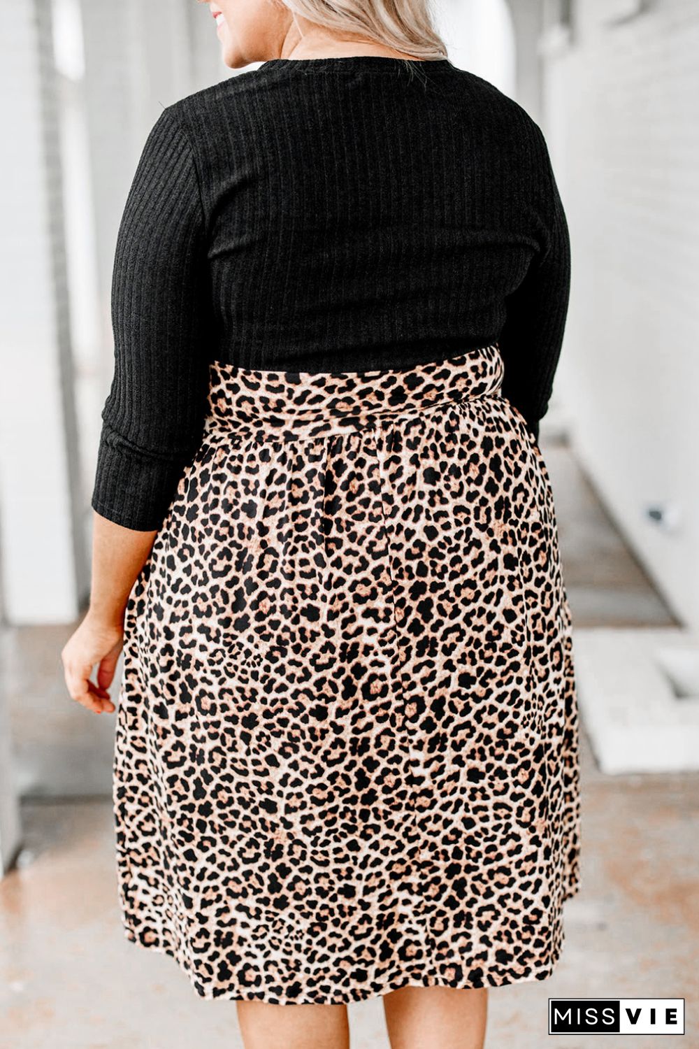 Ribbed Knit Leopard Plus Size Midi Dress