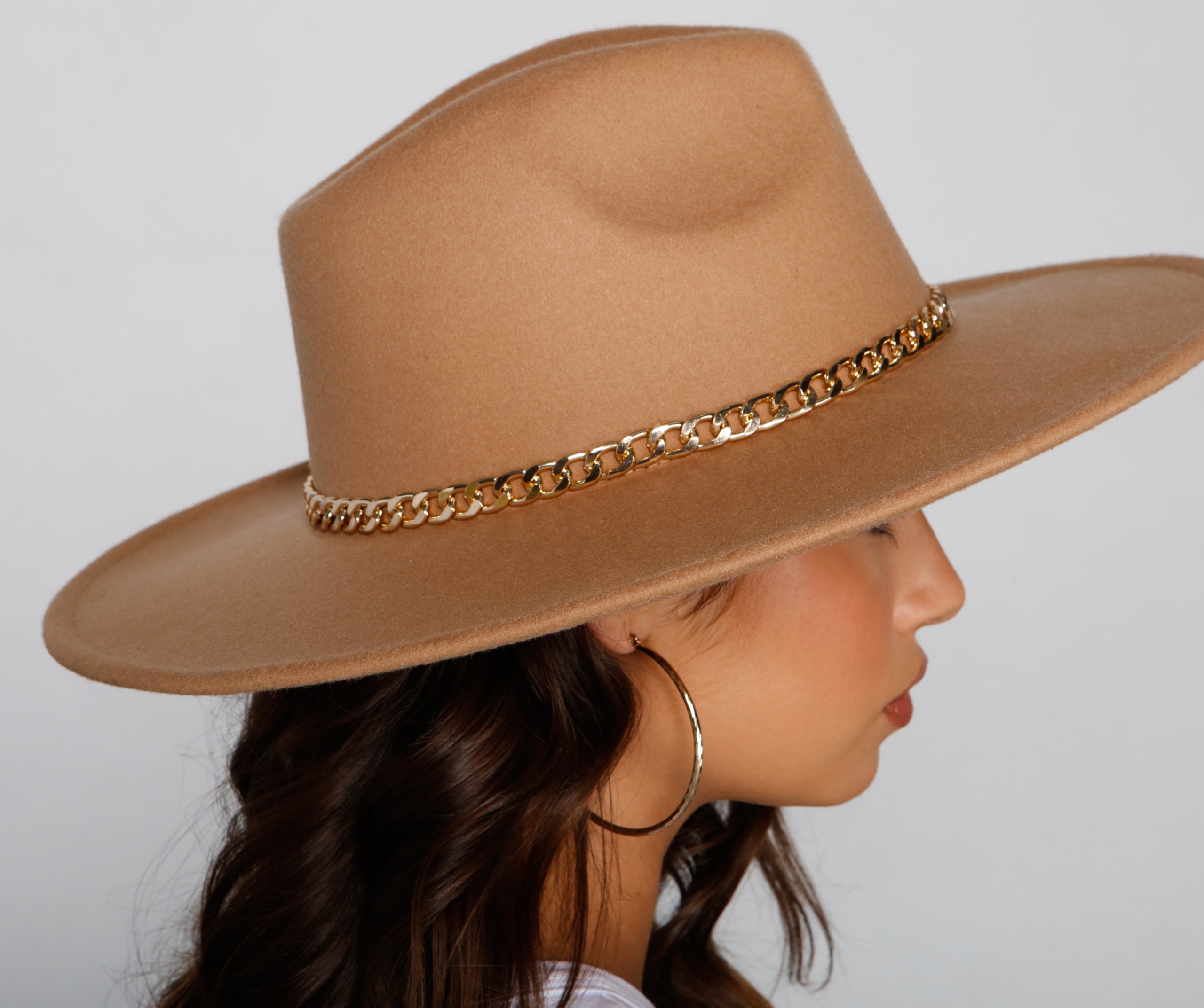 Trendy Glam Chain Detail Panama Hat