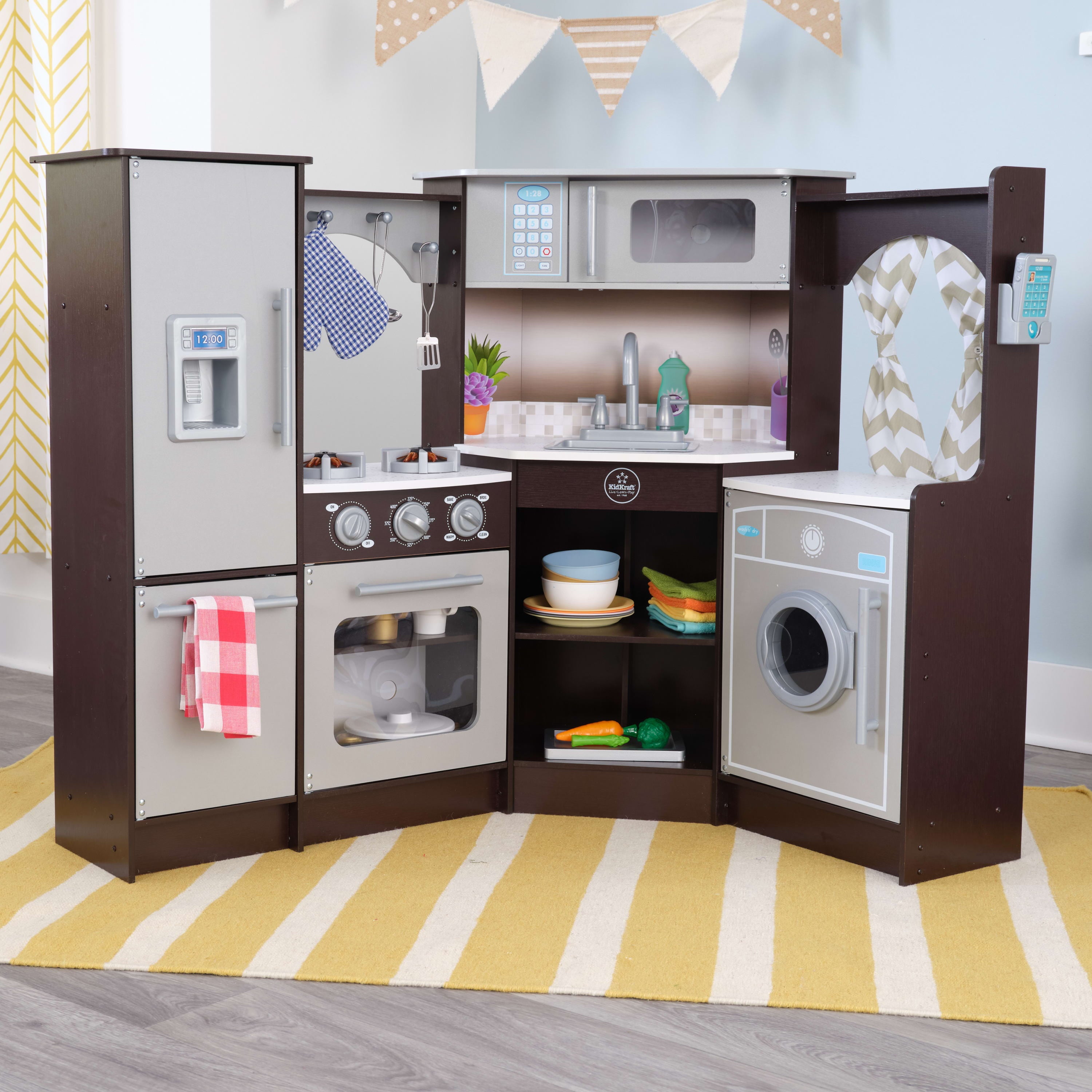 KidKraft Ultimate Corner Play Kitchen with Lights and Sounds - Espresso