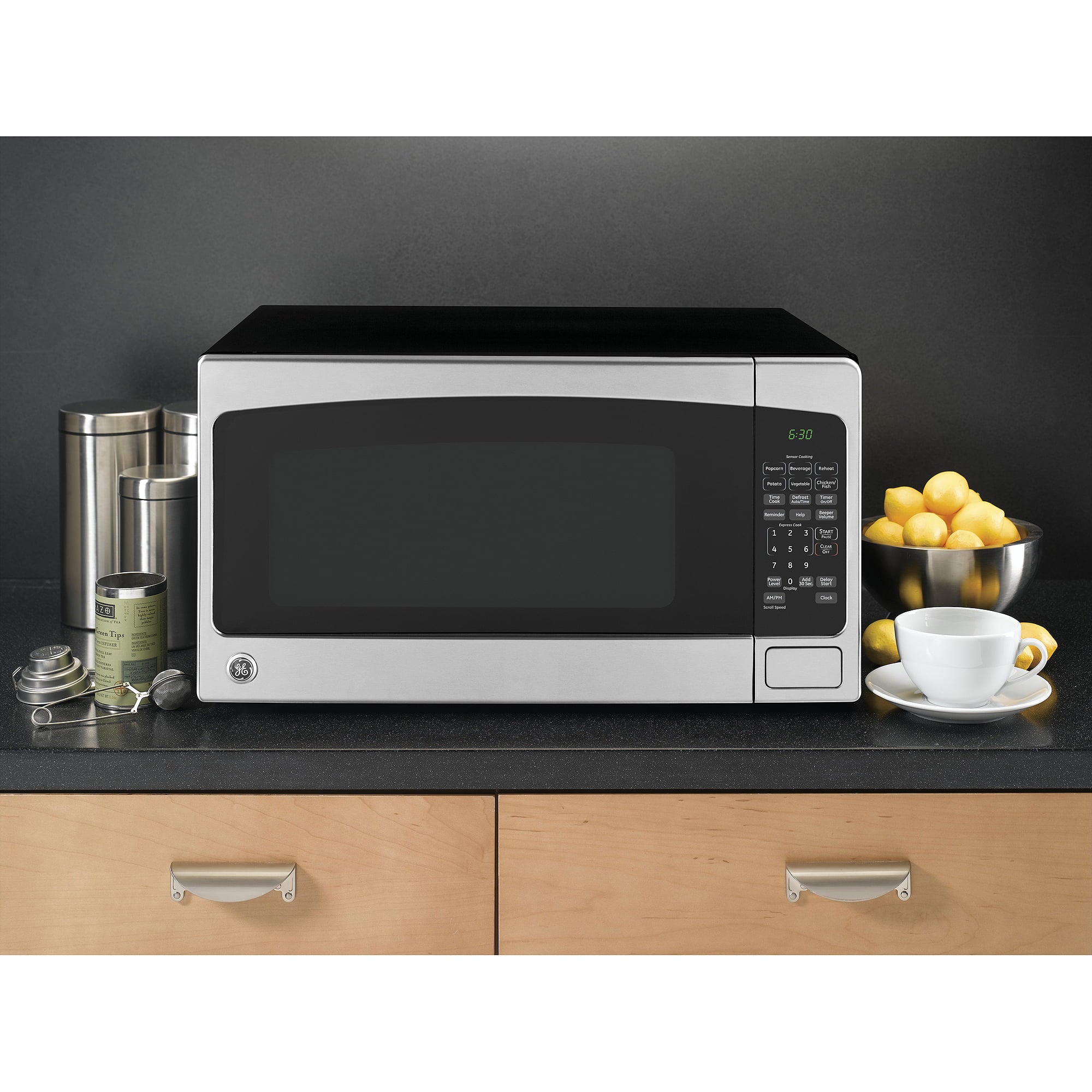 GENERAL ELECTRIC 2.0 cu. ft. Countertop Microwave Oven, Stainless