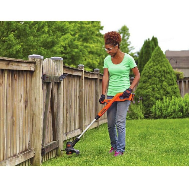 Black amp Decker Lcc221 20v Max Lithium ion Cordless String Trimmer And Sweeper Combo Kit 1 5 Ah