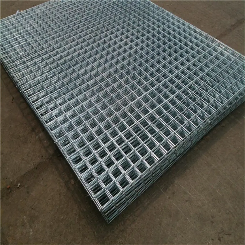 Factory direct supply 25x25mmx2.5mm iron wire mesh galvanized welded wire fence panels