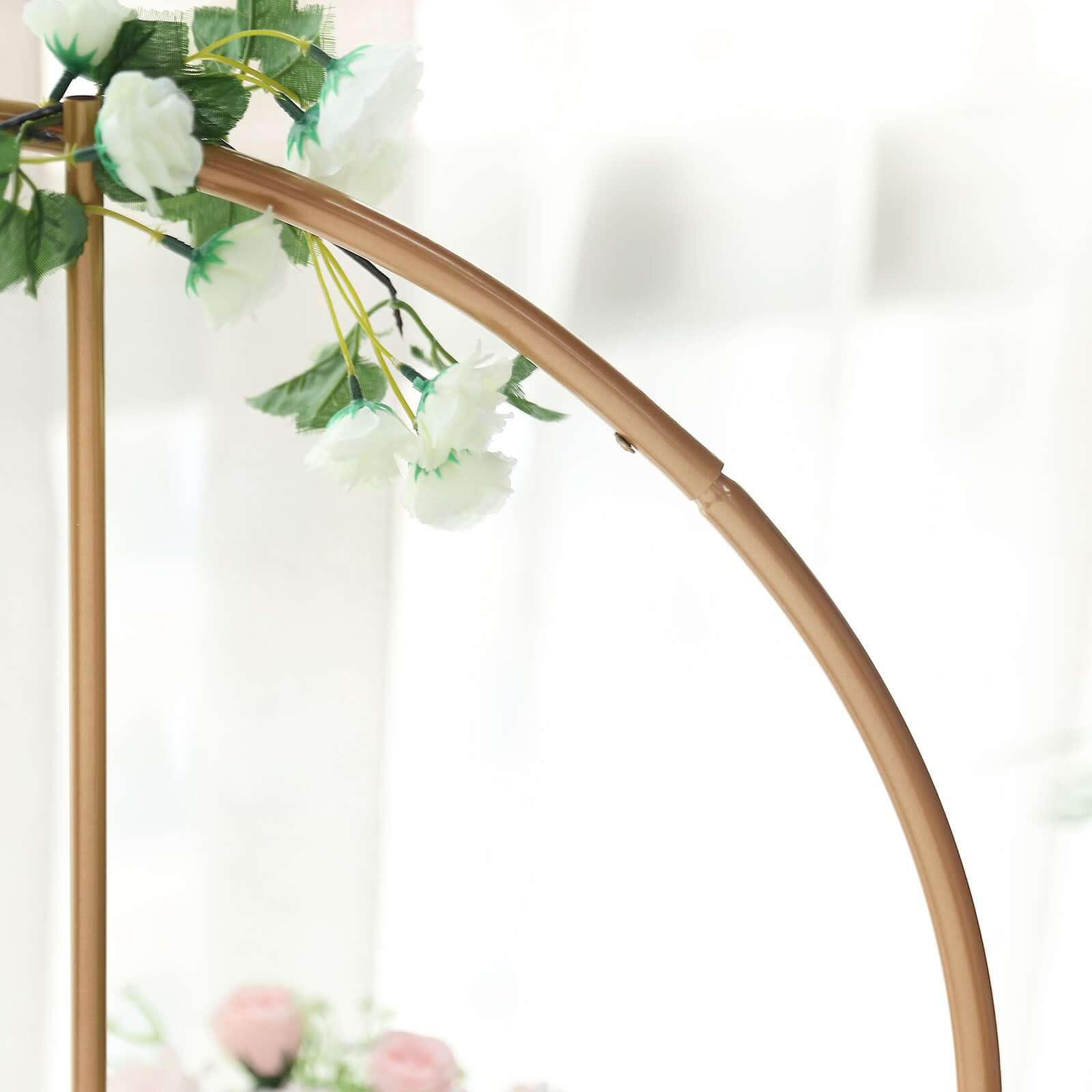 Gold Metal Round Floral Hoop Wedding Table Centerpiece With Pillars, Self Standing Balloon Arch Frame 24