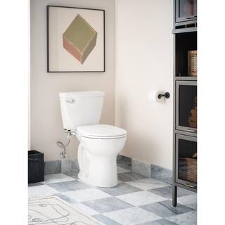 MOEN 2-Series Non-Electric Bidet Seat for Round Toilets in White EB500-R