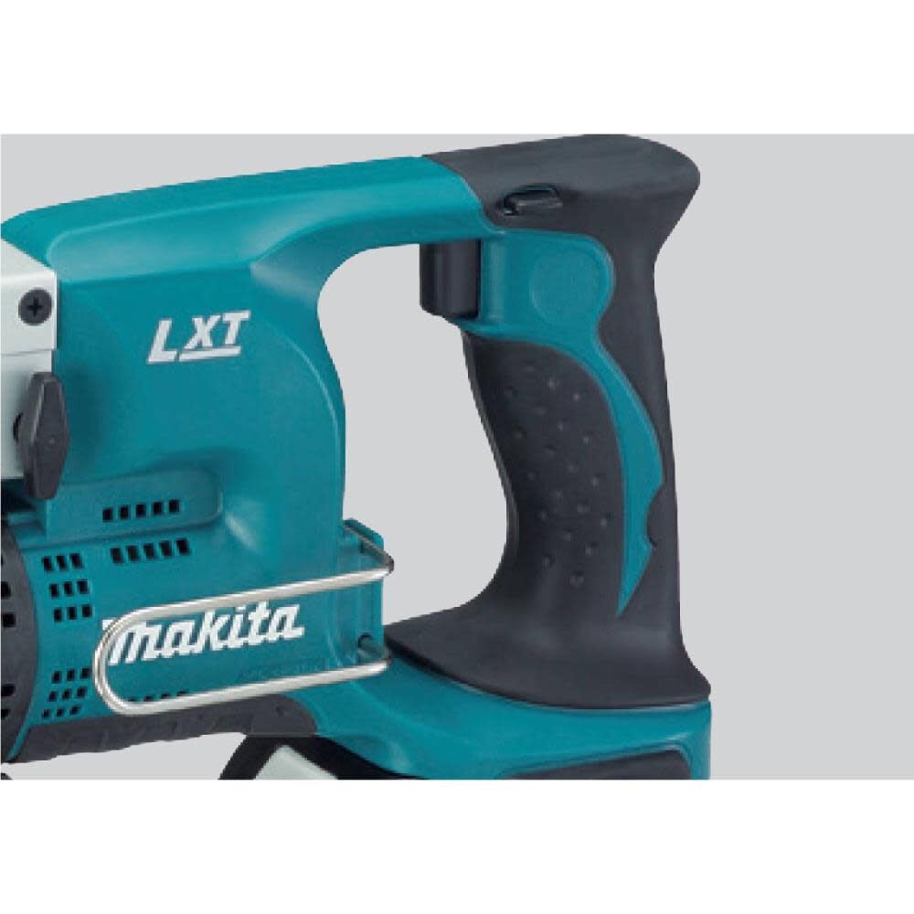 Makita 18 Volt LXT Lithium-Ion Cordless Auto Feed Screwdriver (Tool Only) XRF02Z from Makita