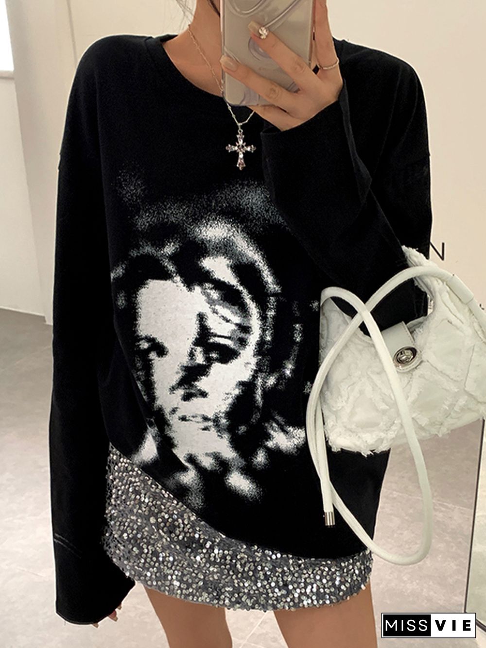 Blurred Portrait Print Oversized Long Sleeve Tee