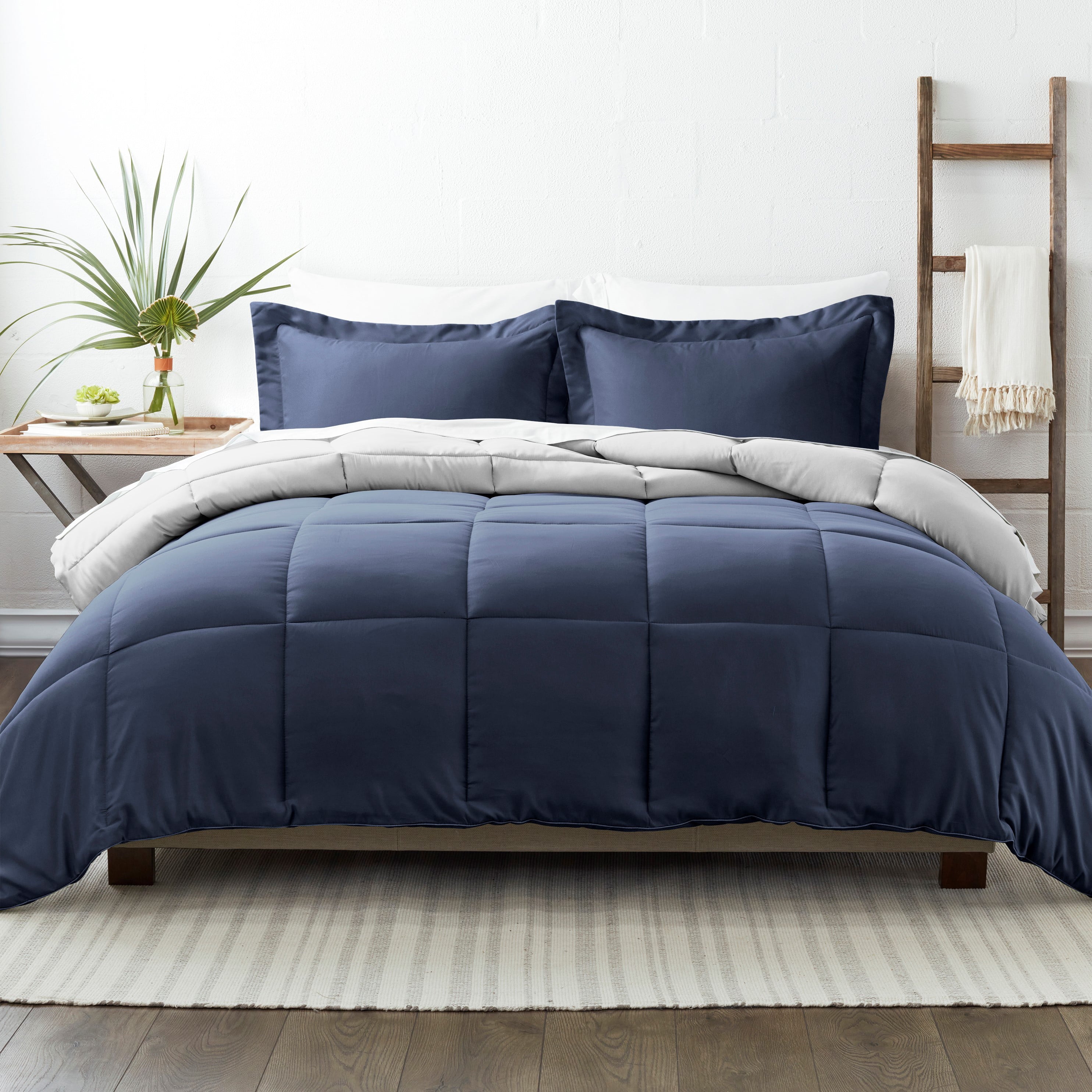 Aqua and Gray Down Alternative， 3-Piece Reversible Comforter Set， Full/Queen， by Noble Linens