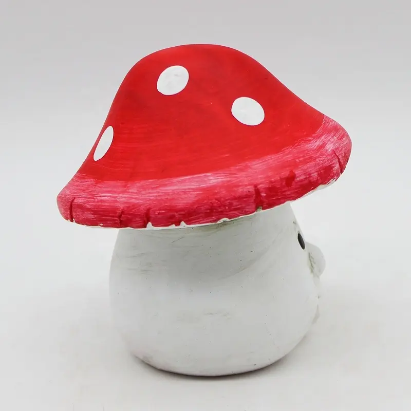 garden supplies wholesales Custom Cute mushroom with human face statue ornament for Garden Decoration