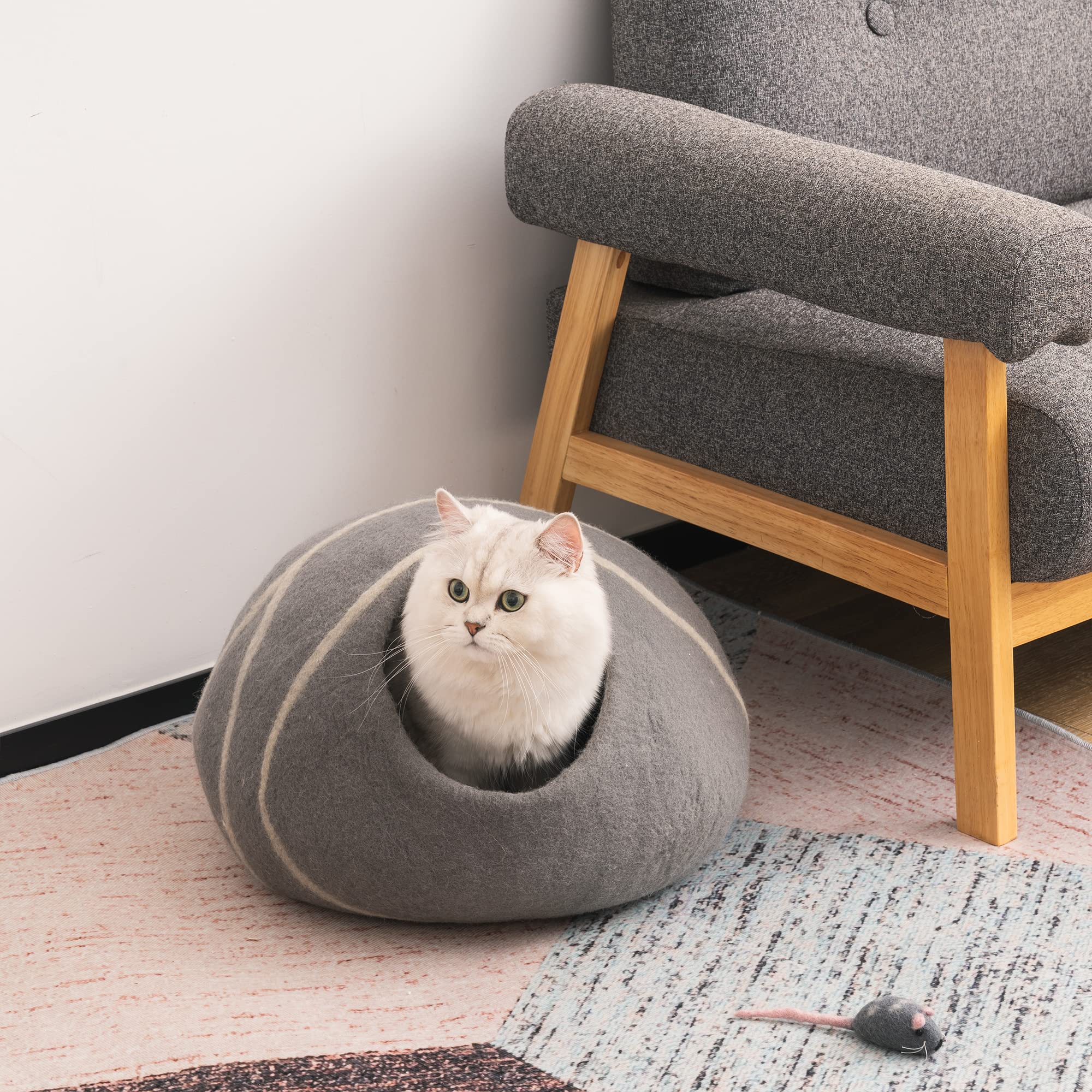 MEWOOFUN Cat Cave Bed -Handmade Wool Cat Bed Cave，Eco-Friendly Cat Bed Cat House，Felt Cat Caves for Indoor Cats and Kittens (Grey)