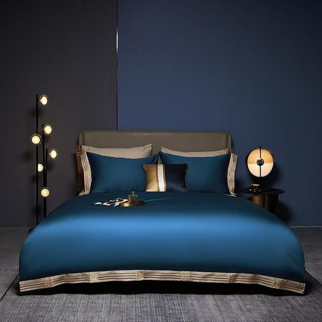 Modern Soft Silky Bedding Set