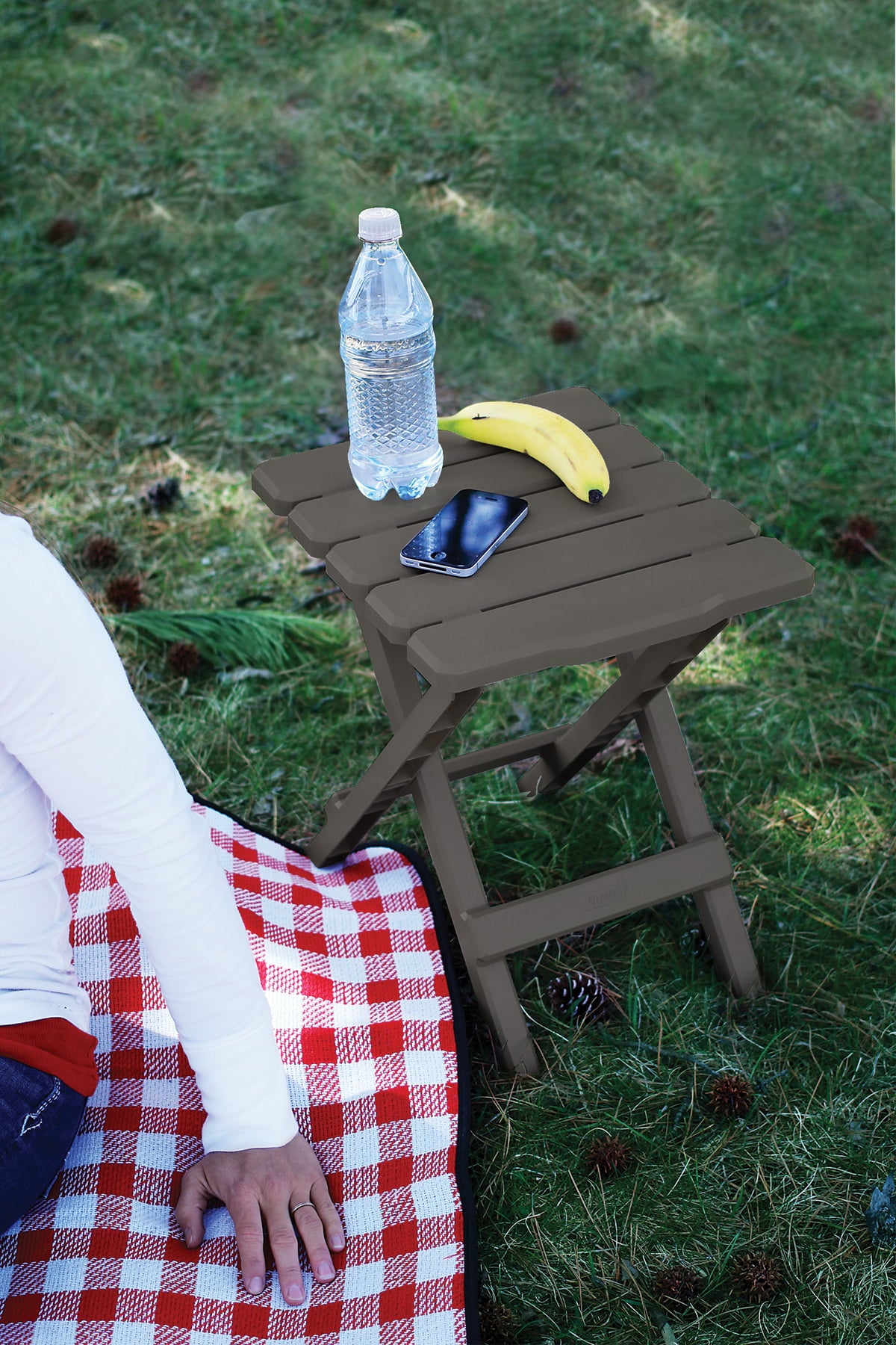 Camco Adirondack Table | Lightweight and Easy to Setup | Durable ABS Plastic, Charcoal (51881)