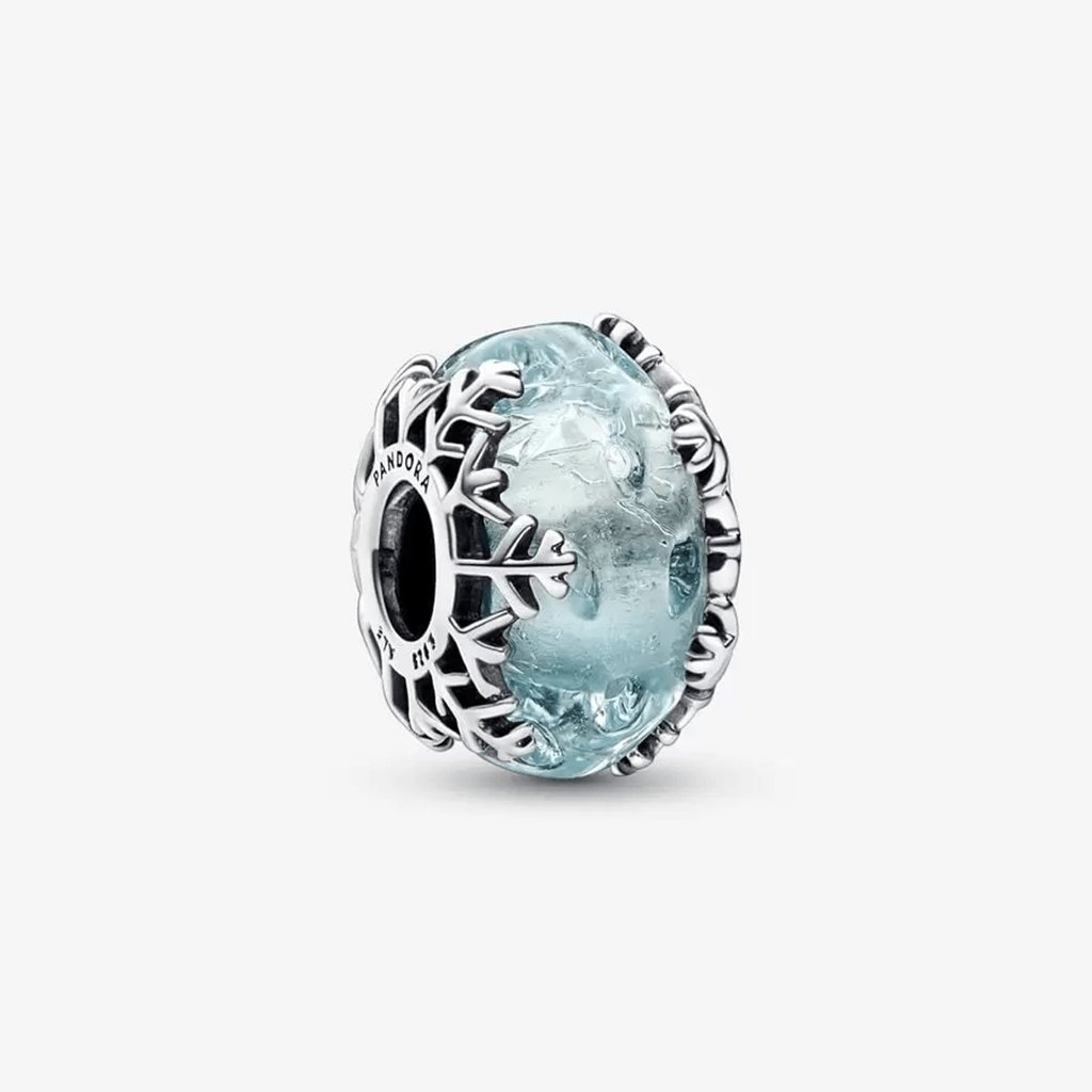 PANDORA  Winter Blue Snowflake Murano Charm