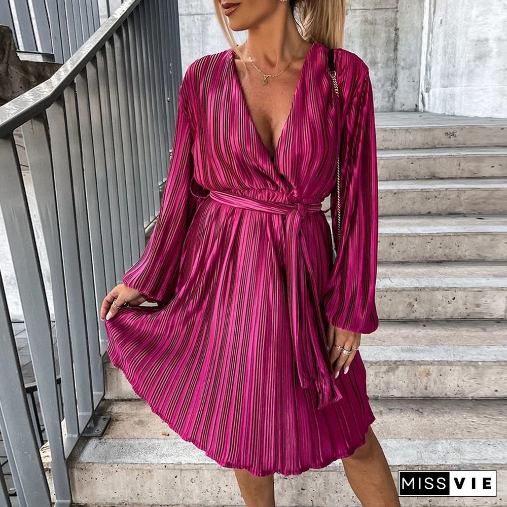 New Fashion Backless Pleated A-Line Dress Autumn Casual V Neck Long Sleeve Dress Elegant Solid Lace-up Waist Mini Dress Vestidos