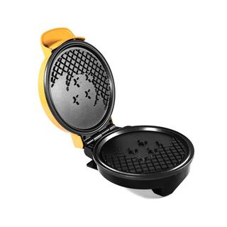 Uncanny Brands 900-Watt Dragon Ball Z Dragon Ball Yellow American Waffle Maker WM1-DBZ-DB1