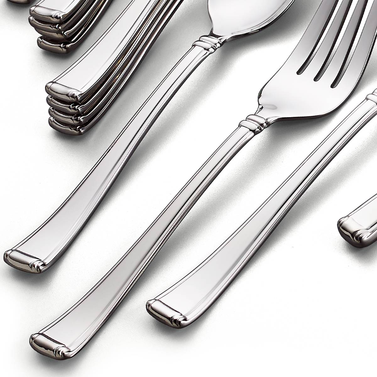 Column 45-Piece Flatware Set