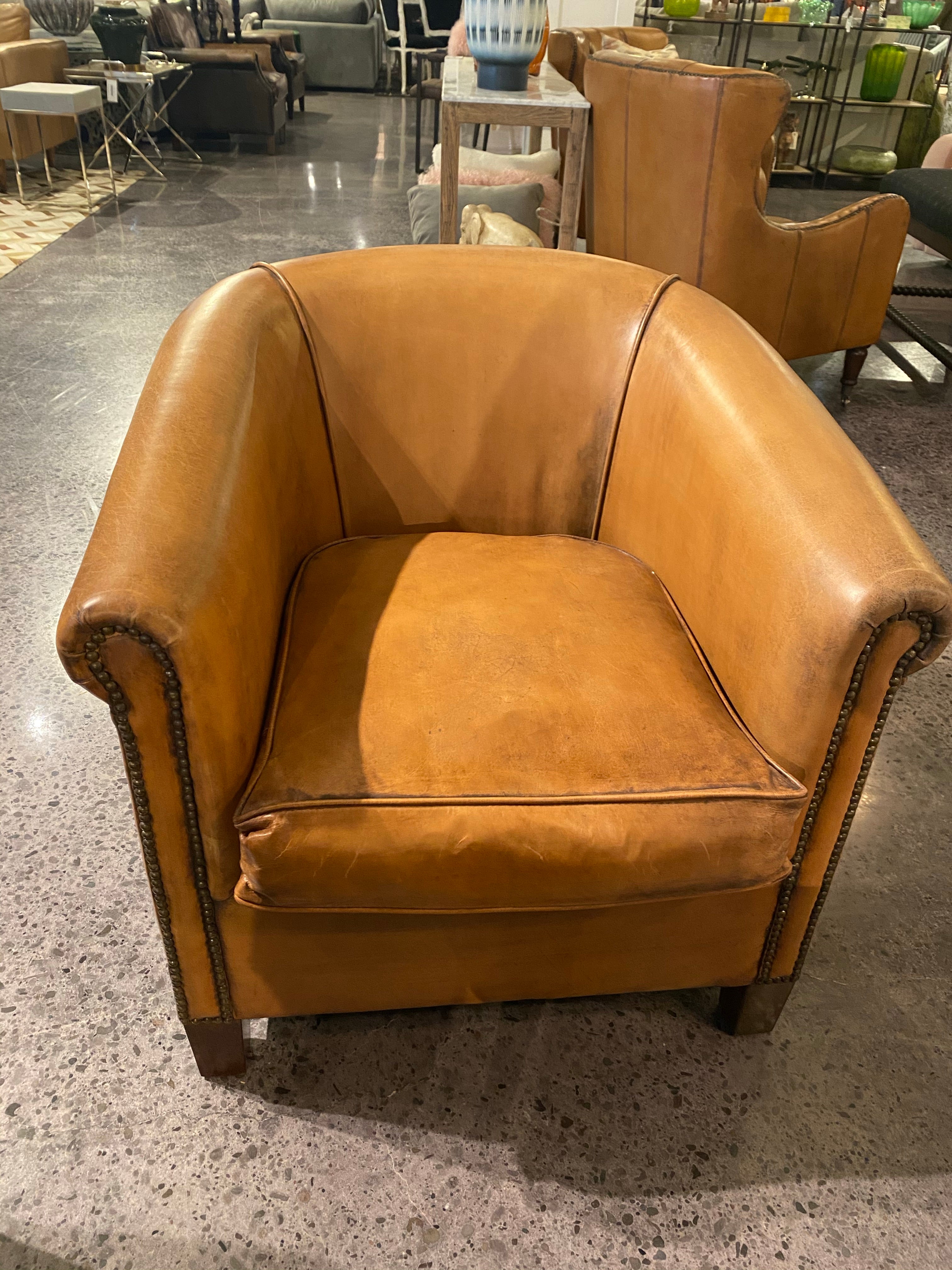 ROBERT ARMCHAIR