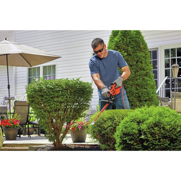 Black amp Decker Behts125 Sawblade 120v 3 Amp Brushed 16 In Corded Hedge Trimmer