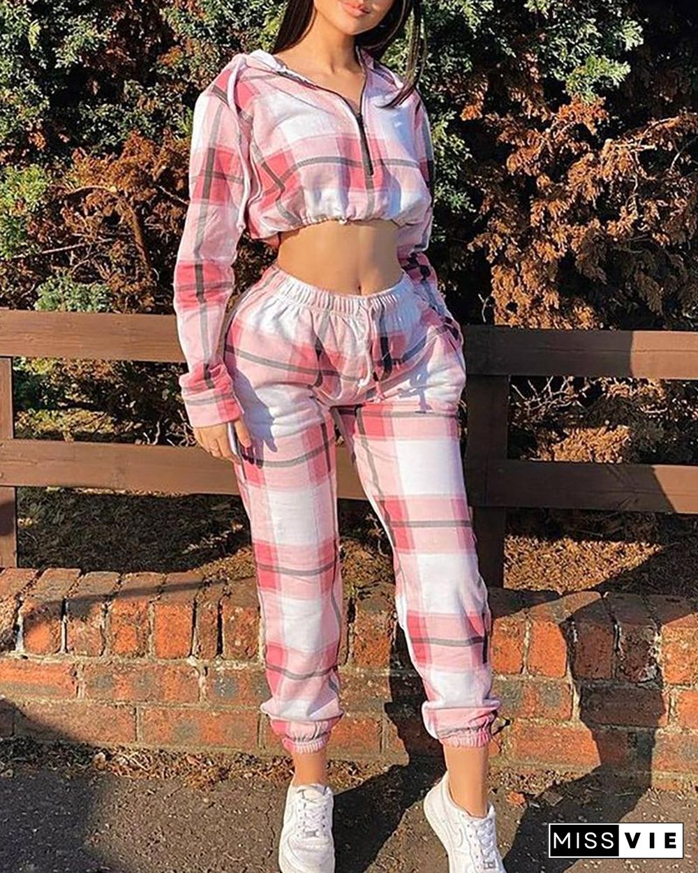 Plaid Print Hooded Crop Top & High Waist Pants Set