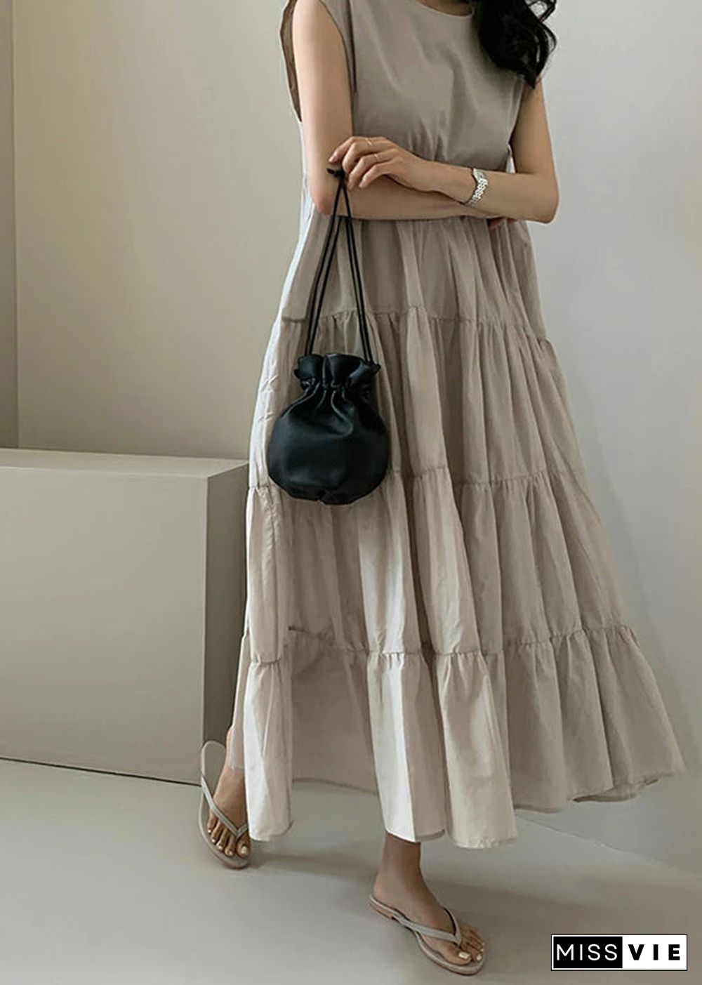 Solid Color Sleeveless V-neck Pleated Layered Lace Up Daily Casual Maxi Dress Apricot