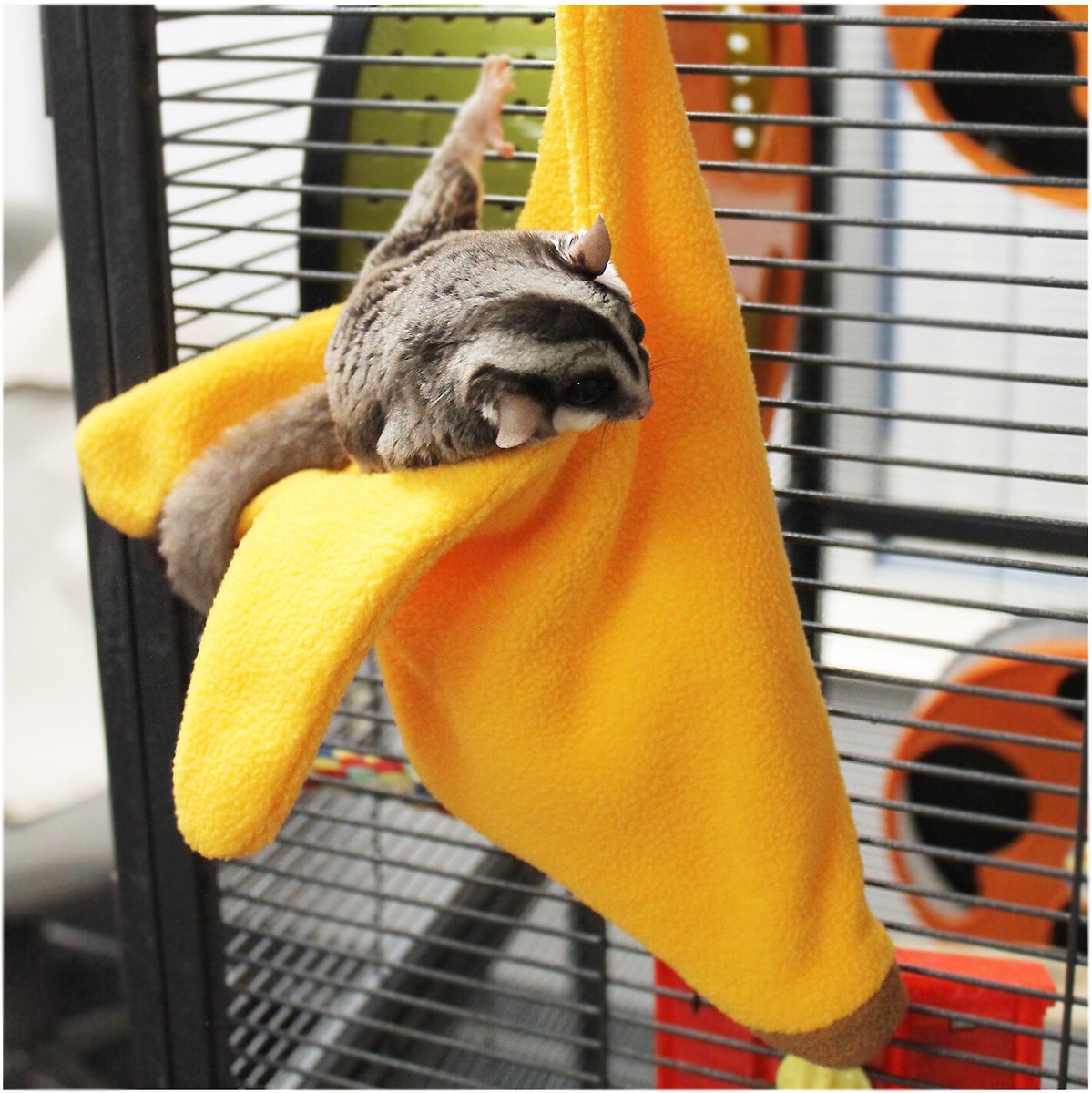 Exotic Nutrition Hangouts Banana Nest Small Animal Pouch