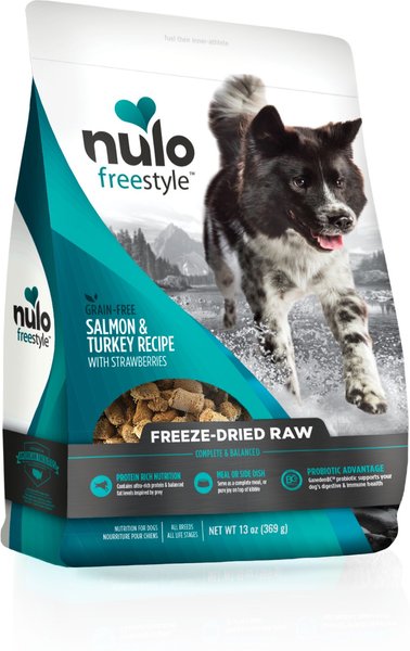 Nulo Freestyle Salmon and Turkey Recipe With Strawberries Grain-Free Freeze-Dried Raw Dog Food