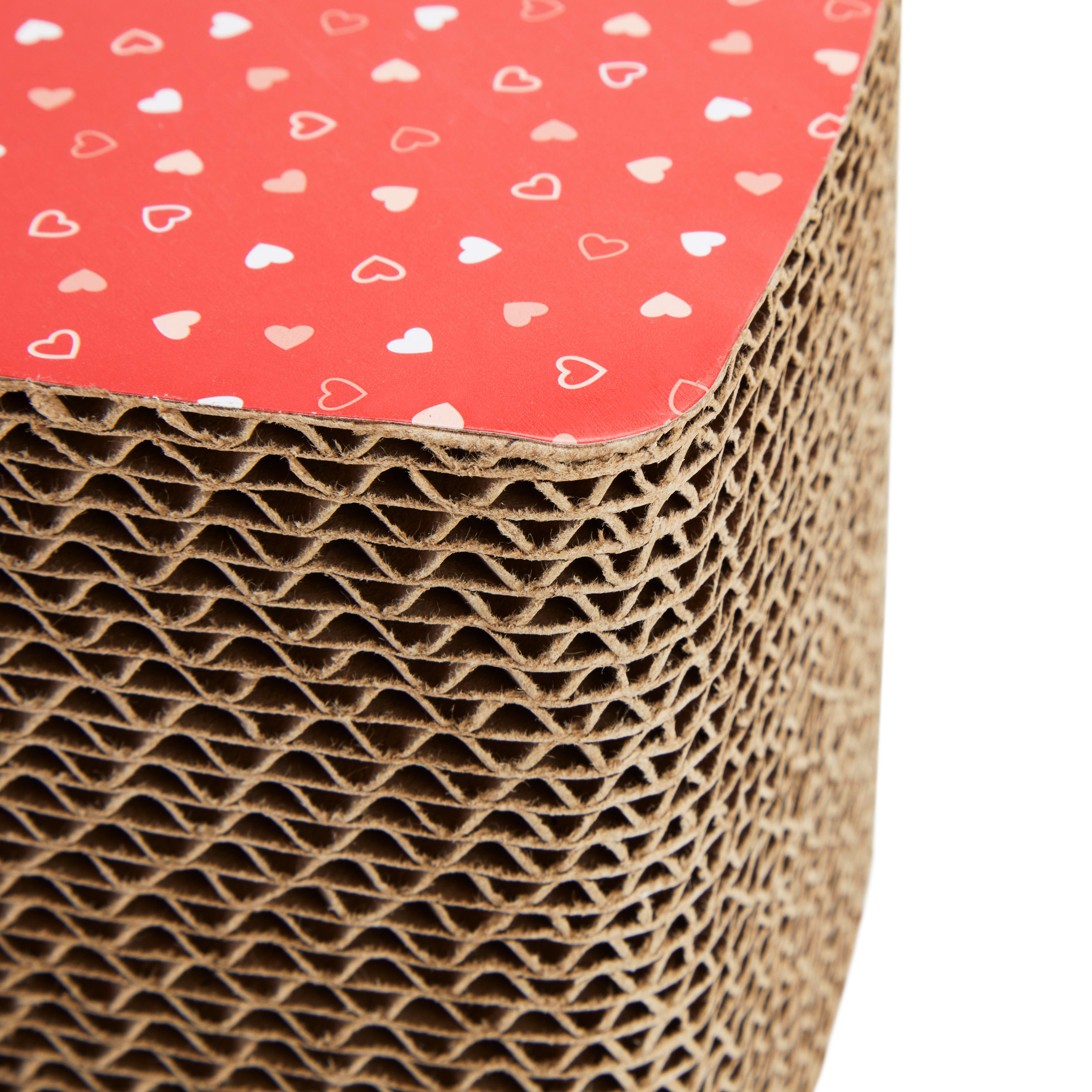 YOULY Valentines Day Heart Shaped Cat Scratcher， Medium