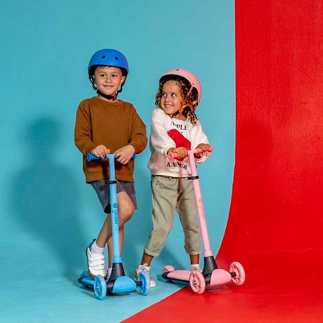 Yvolution Preschool Kids' Kiwi 3-Wheel Scooter