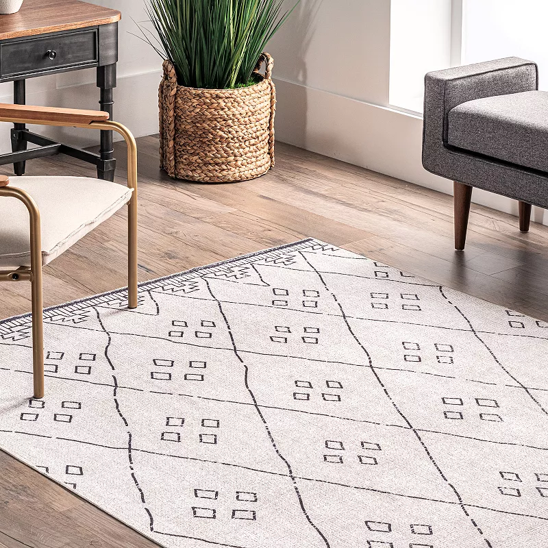 nuLOOM Sydney Machine Washable Diamond Trellis Area Rug