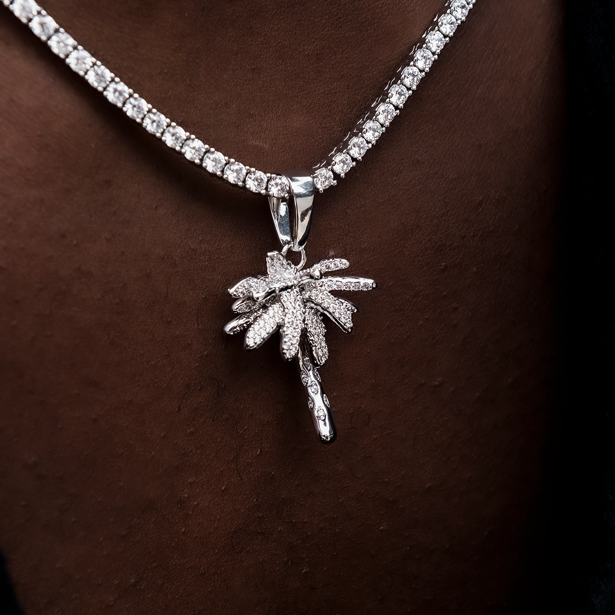 Iced Palm Tree in White Gold