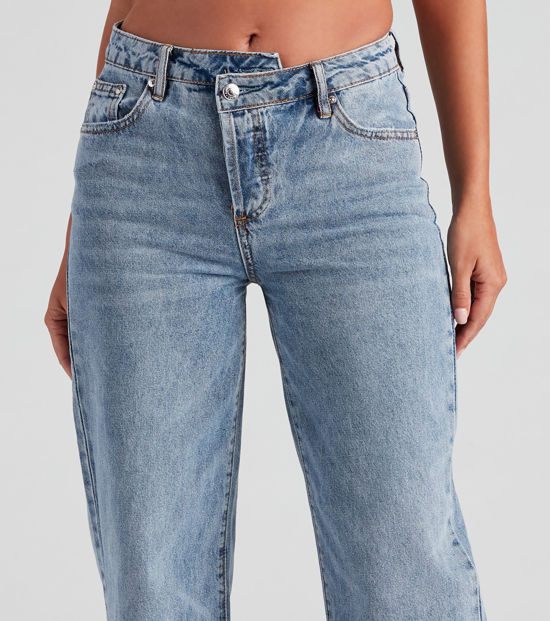 Mid Rise Straight Leg Denim Jeans