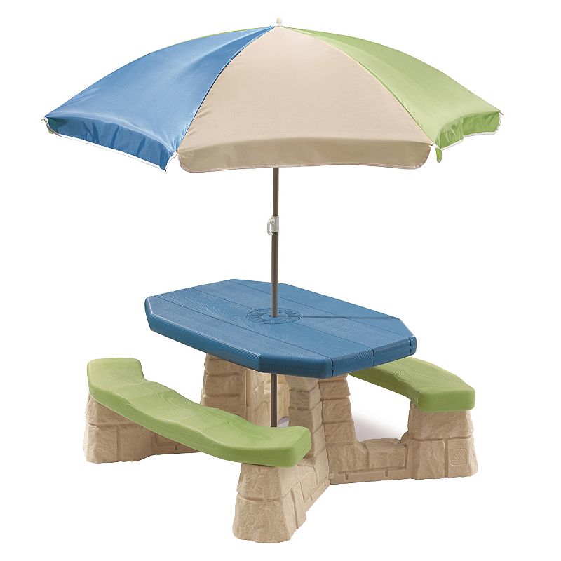 Step2 Naturally Playful Picnic Table with Umbrella