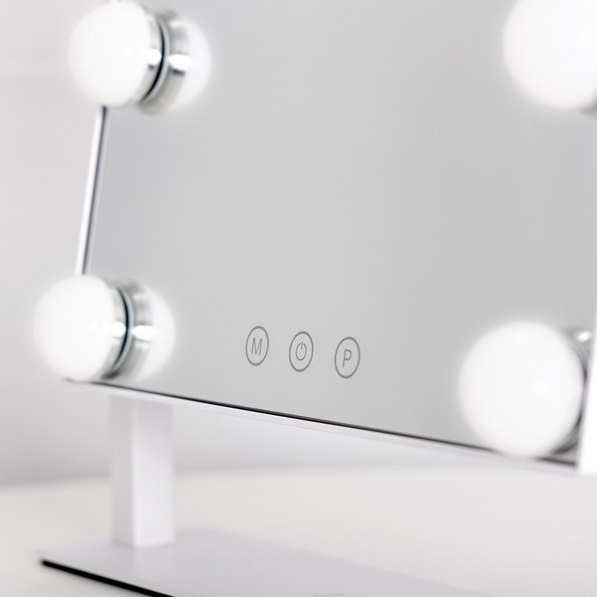 9Bulb Hollywood Vanity Mirror