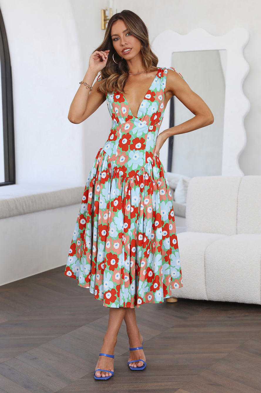 Pretty Friends Midi Dress Green