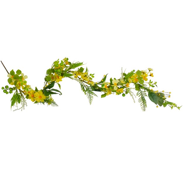 Northlight 5 x27 Yellow Daisy And Berry Floral Spring Garland