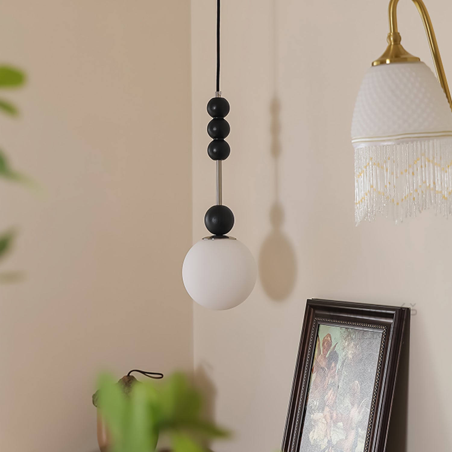 Bola Pendant Lamp