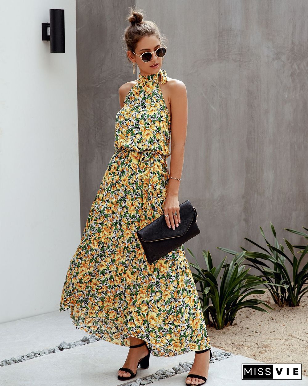 Halter Neck Backless Maxi Dress