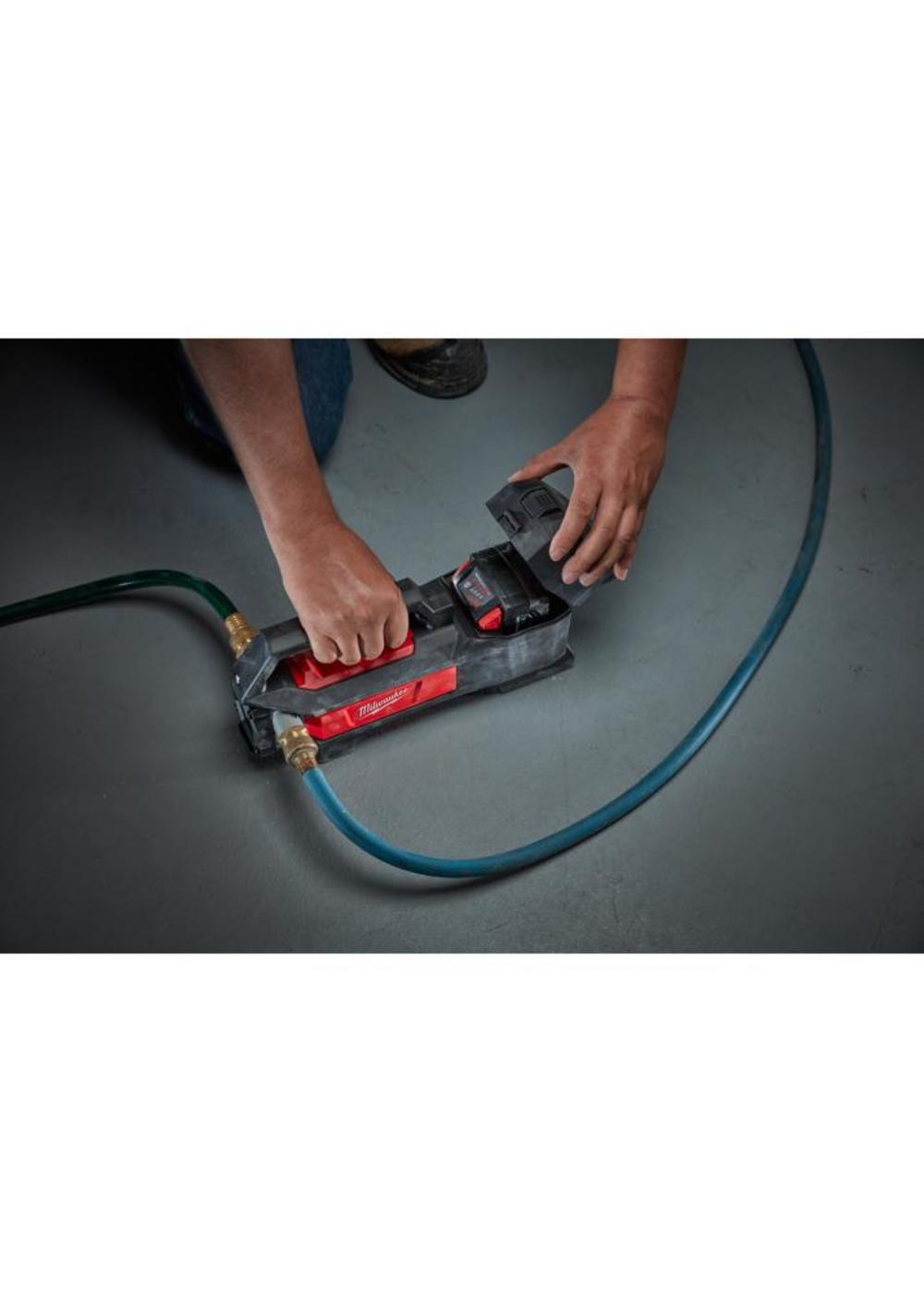 Milwaukee M18™ Transfer Pump Reconditioned