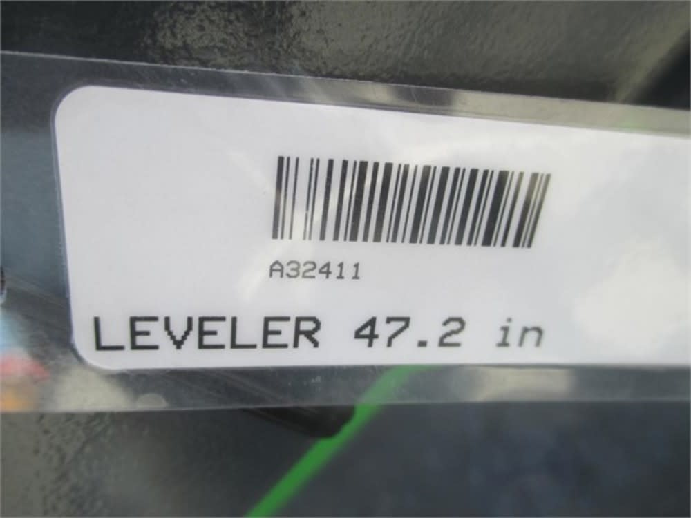 Avant 47.2 Wide Pull Behind Leveler ;