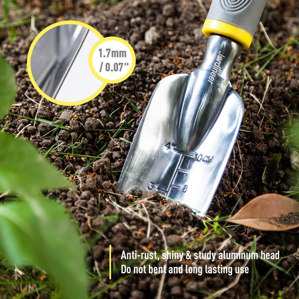 Gardening tool set