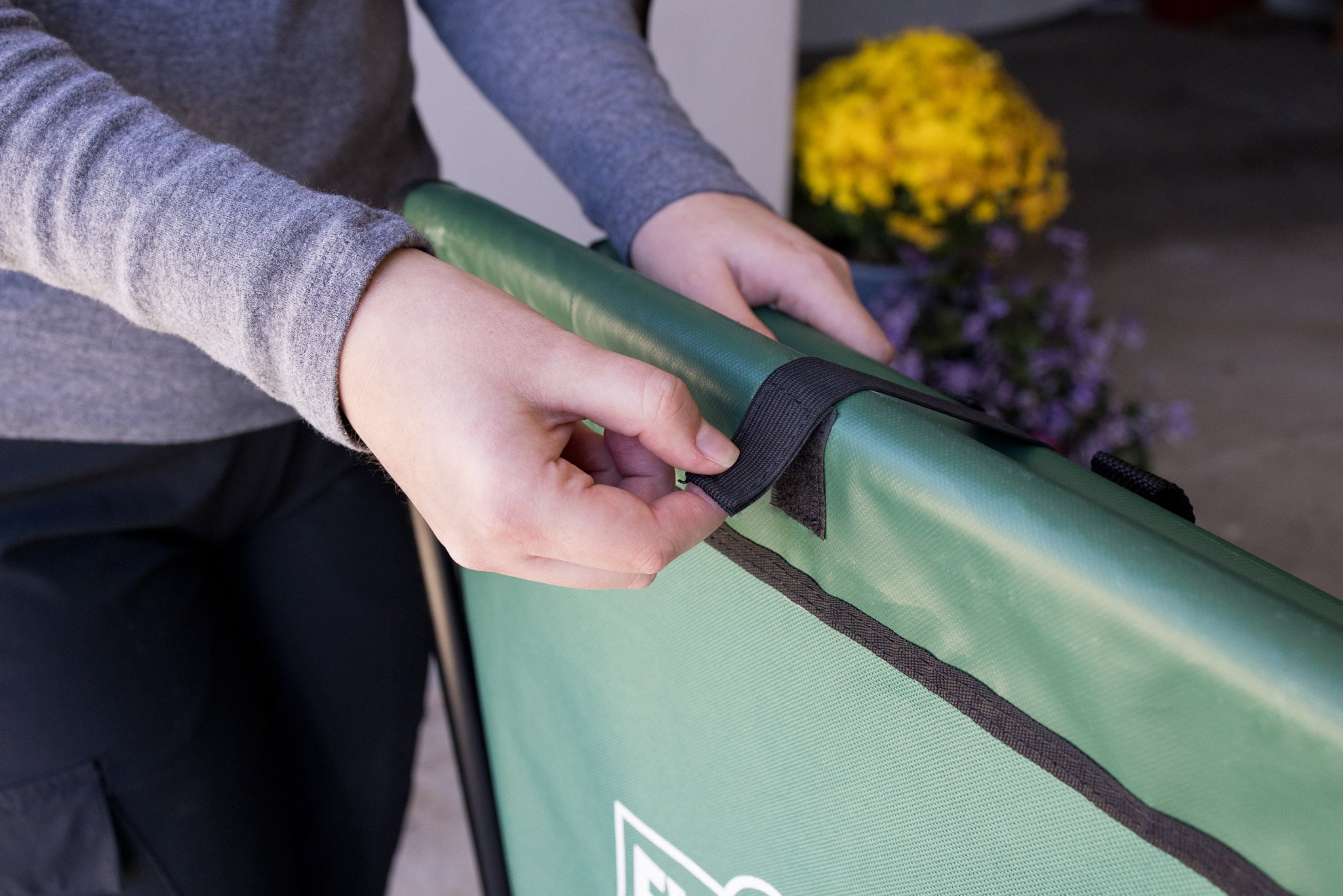 Expert Gardener Light Duty Folding Wheelbarrow