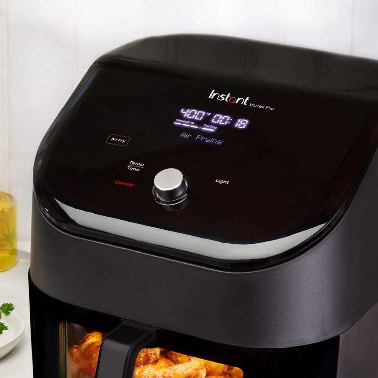 Instant Brands Vortex Black 6 qt Programmable Air Fryer