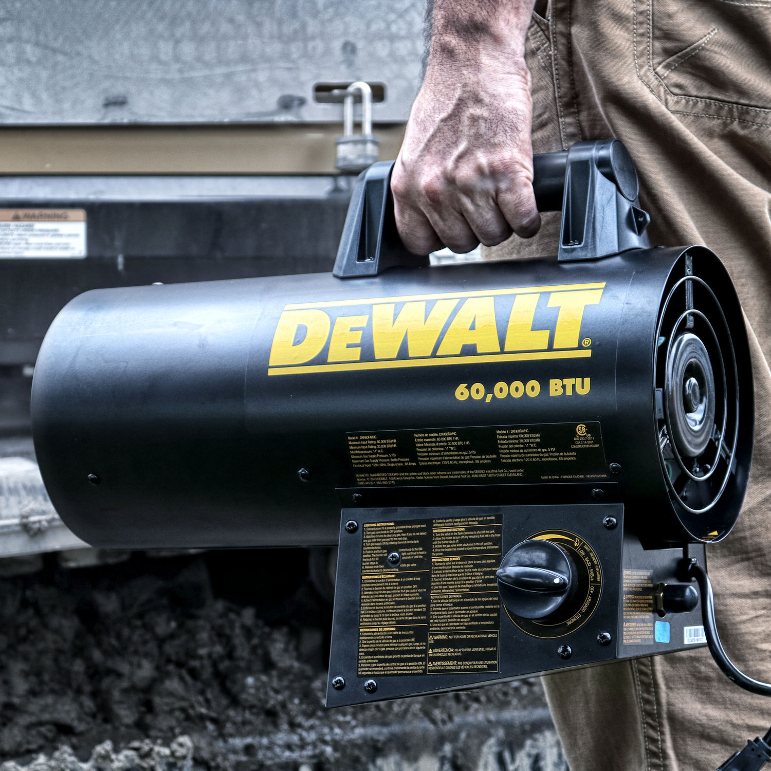 DeWalt 60，000 BTU/Hr. 1500 Sq. Ft. Forced Air LP Gas Portable Heater