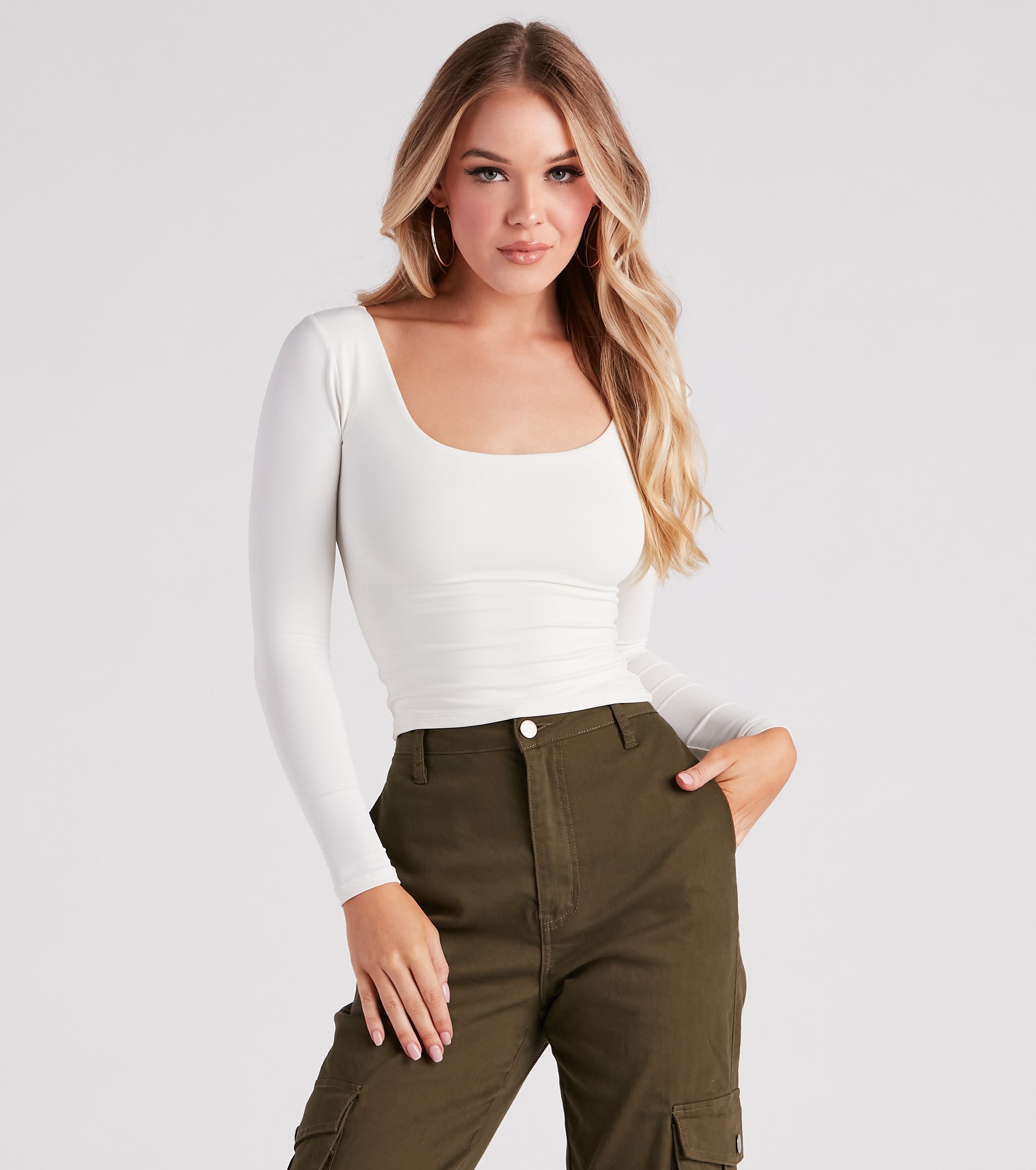 Clean Lines Scoop Neck Basic Top