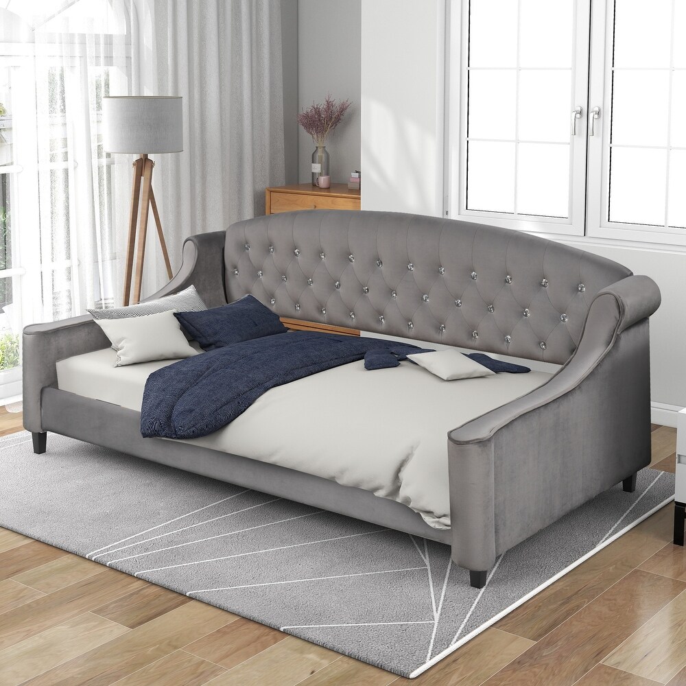 Luxury Tufted Button Daybed