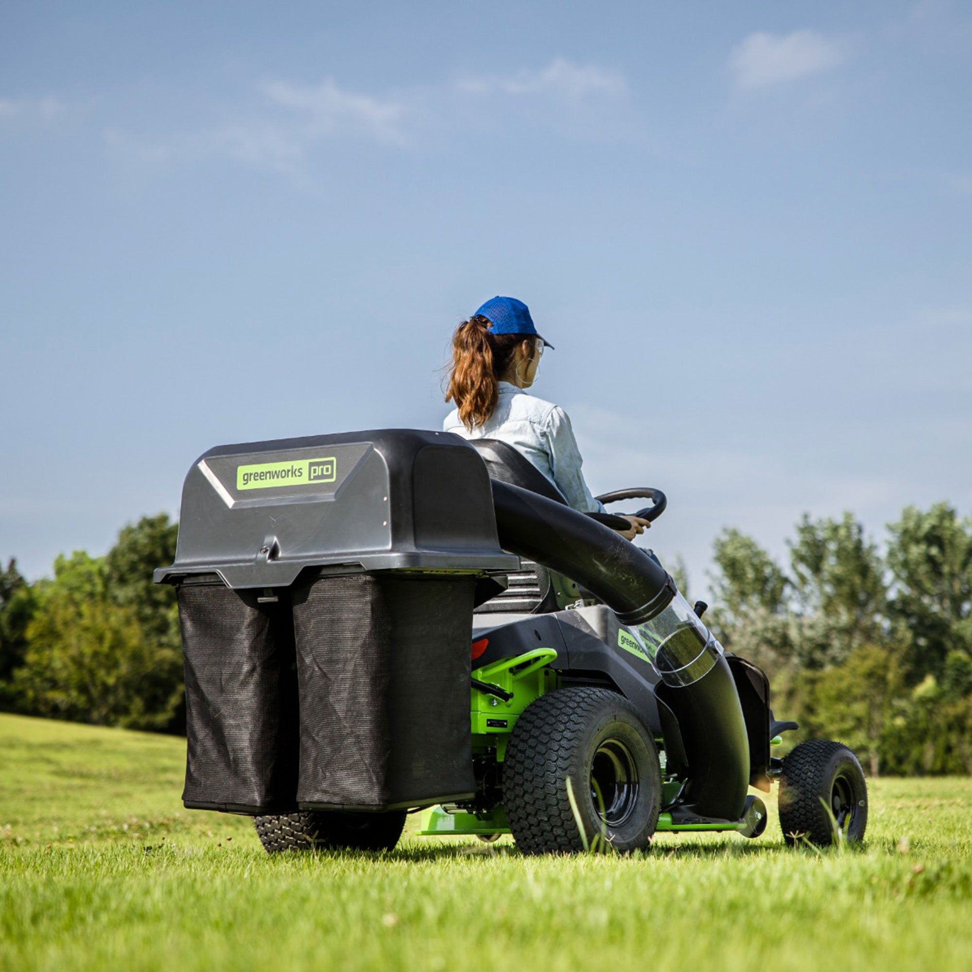 42-Inch Residential Riding Mower Bagger | Greenworks Tools