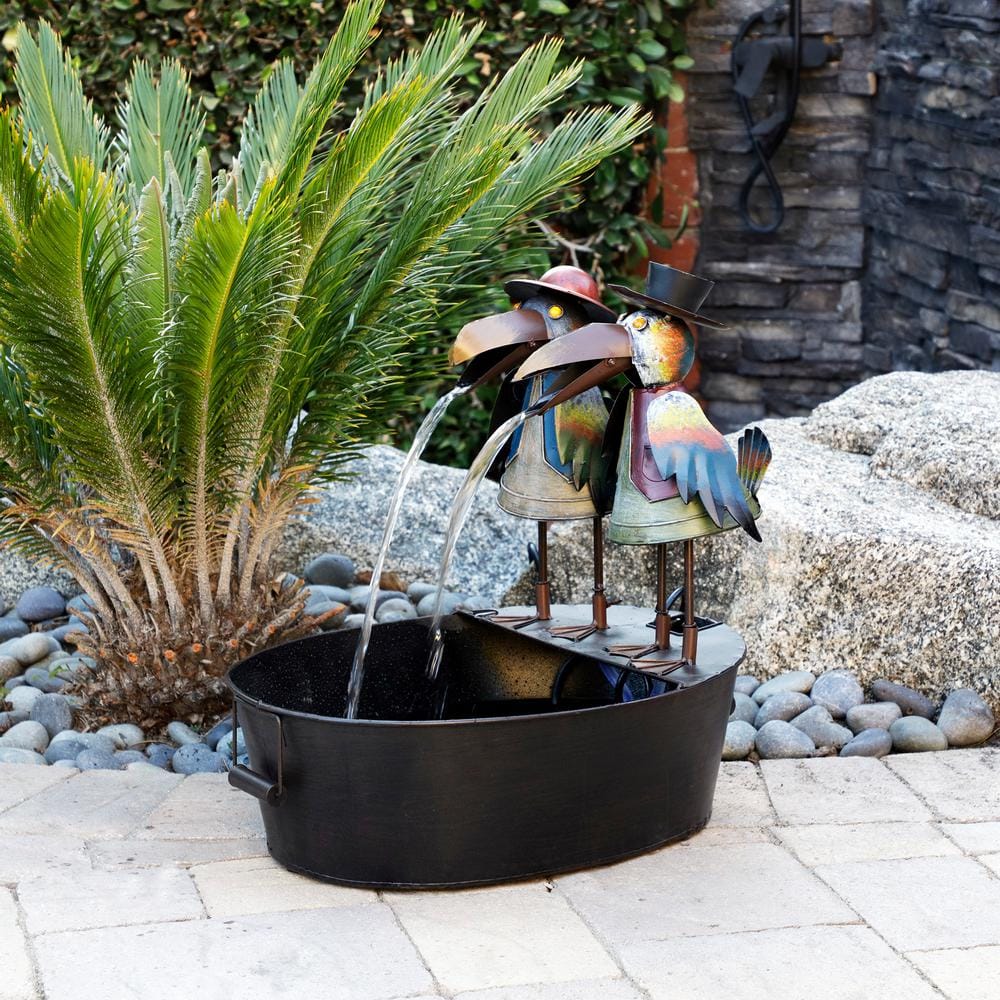 Alpine Corporation 20 in. Tall Outdoor Metal Crow Water Fountain Yard Art Decor NCY298